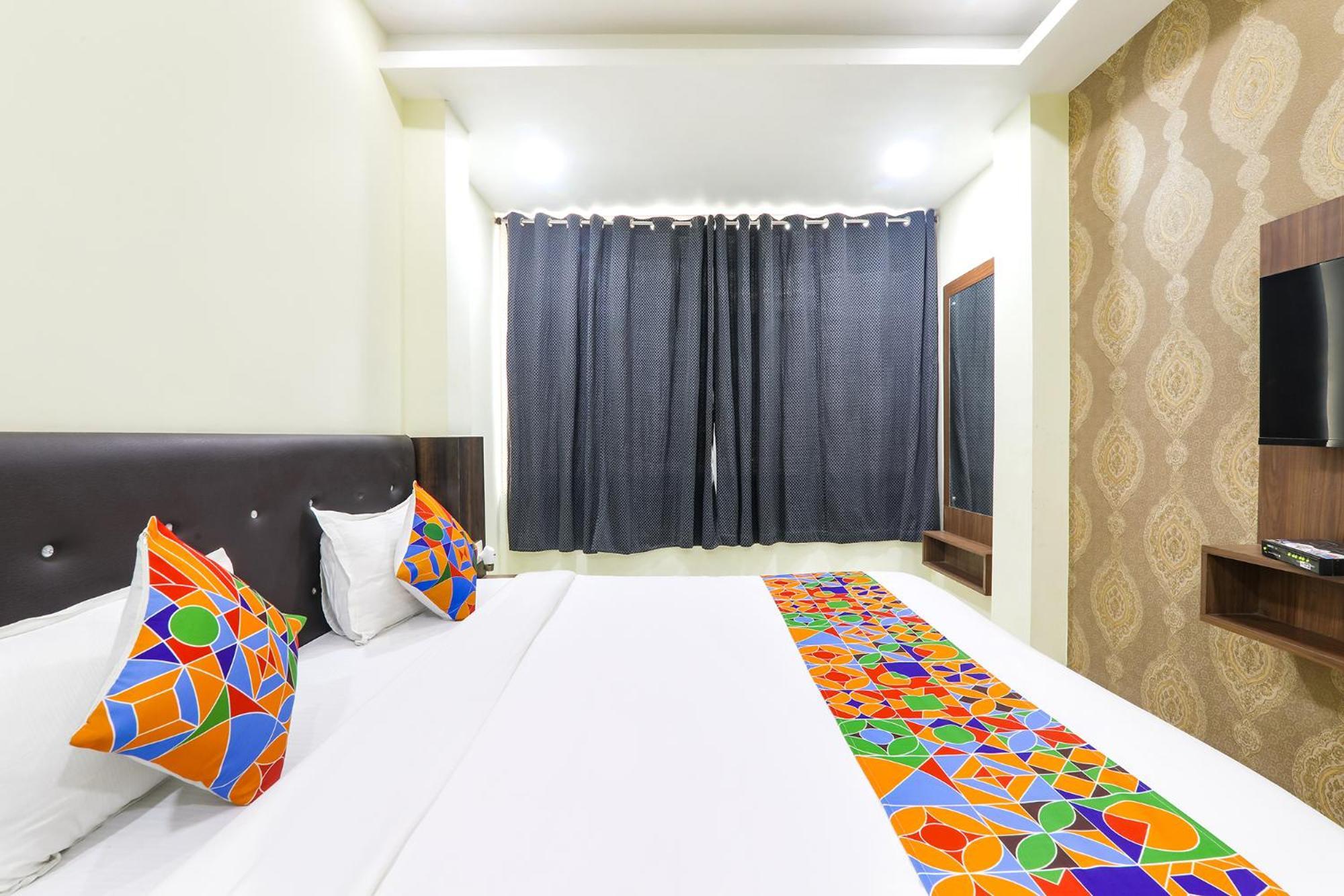 Fabhotel The Kumar Inn Danapur Exterior photo